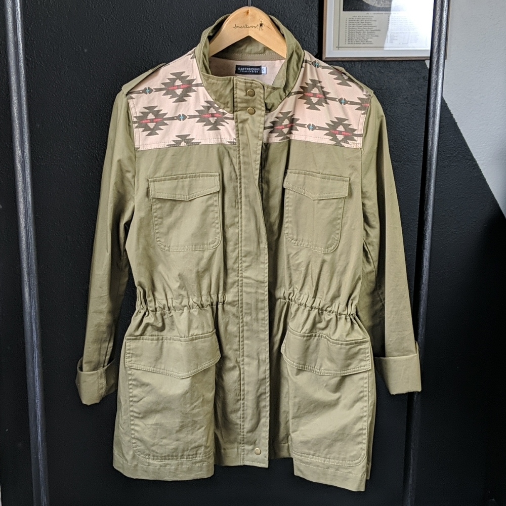Western Boho trench